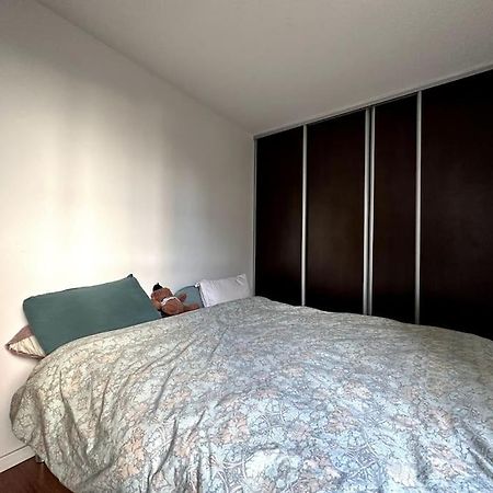 Appartement Lumineux Avec Balcon Levallois-Perret Esterno foto